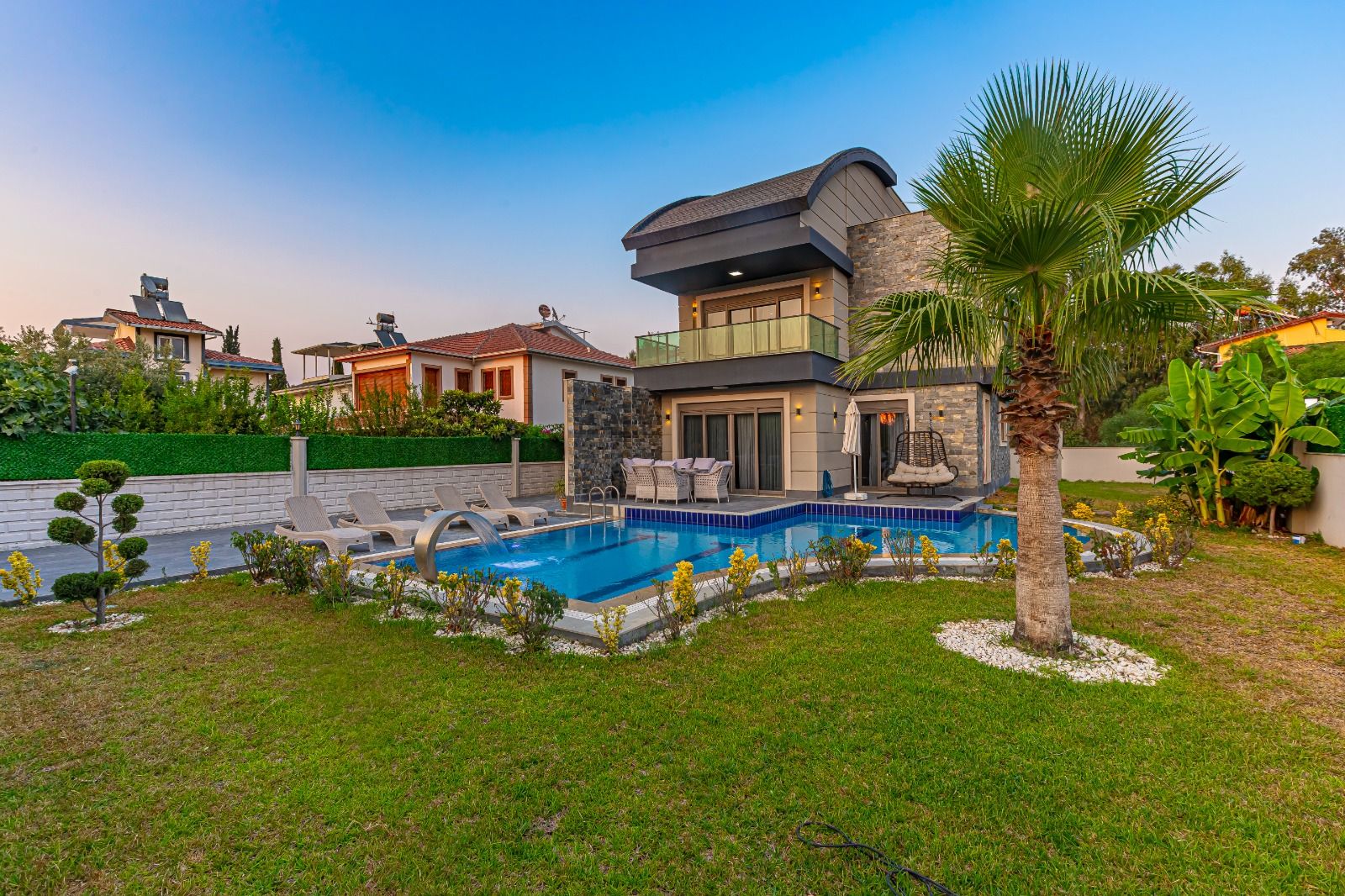 Arya Garden Villaları